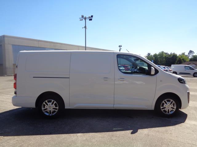 2019 Vauxhall Vivaro 2900 1.5D 100Ps Sportive H1 Van (DY69WEP) Image 9
