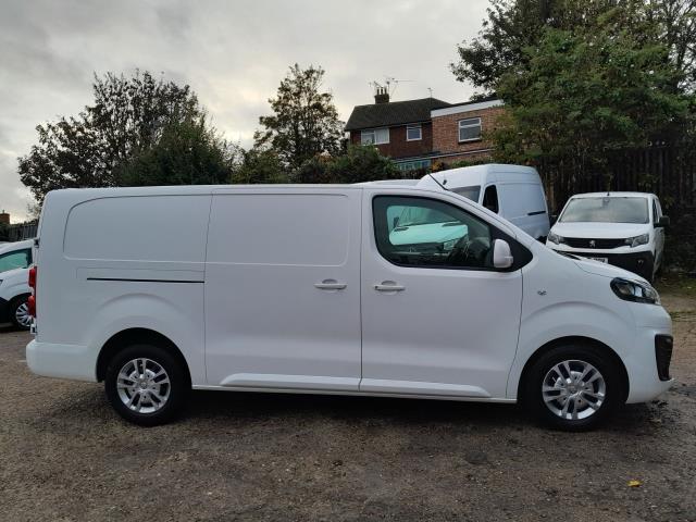 2019 Vauxhall Vivaro 2900 1.5D 100Ps Sportive H1 L2 Van (DY69WHC) Image 8