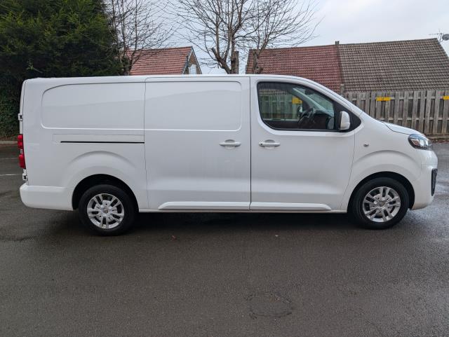 2019 Vauxhall Vivaro 2900 1.5D 100Ps Sportive H1 Van (DY69WKG) Image 4