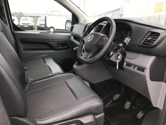 2019 Vauxhall Vivaro 2900 1.5D 100PS SPORTIVE H1 L2  EURO 6 (DY69YKT) Image 17