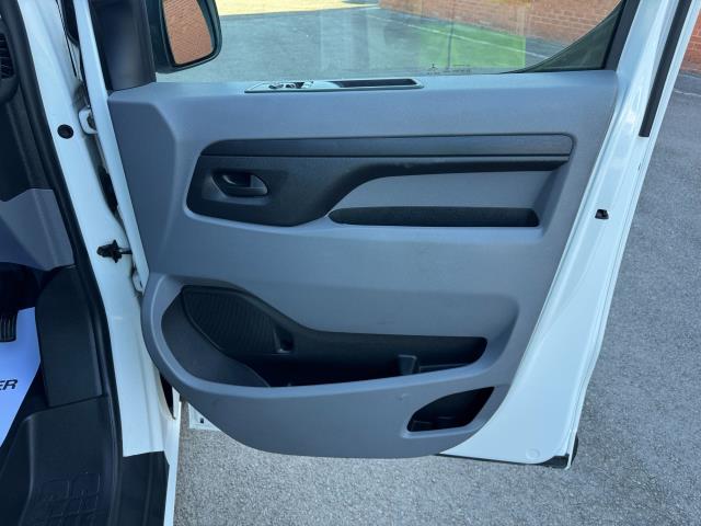 2020 Vauxhall Vivaro 2700 1.5D 100Ps Dynamic H1 Van (DY70GWU) Image 18