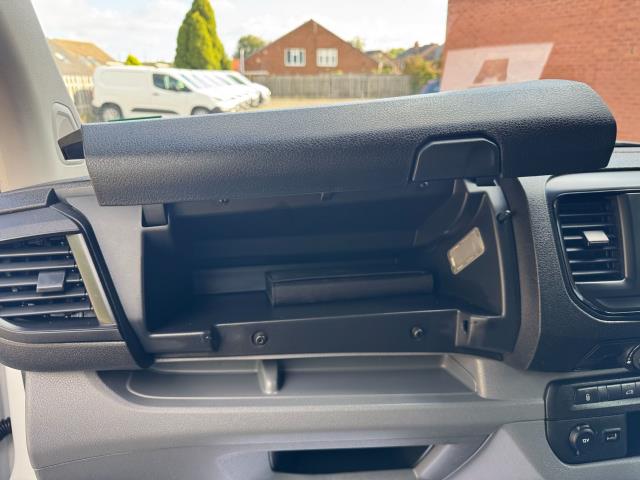 2020 Vauxhall Vivaro 2700 L1 H1 1.5D 120PS EDITION EURO 6 (DY70GYZ) Image 40