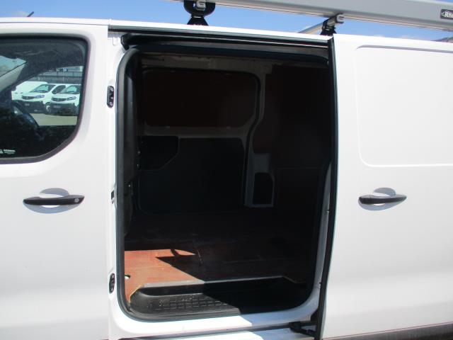 2020 Vauxhall Vivaro 2700 1.5D 120Ps Edition H1 Van (DY70HBG) Image 27