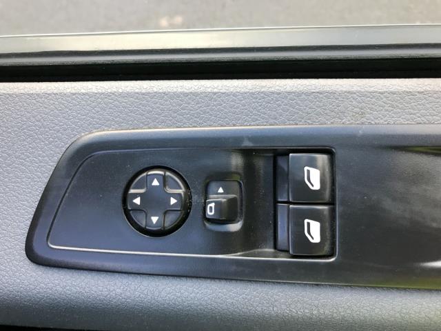 2020 Vauxhall Vivaro 2700 1.5D 100Ps Dynamic H1 Van (DY70HCH) Image 32