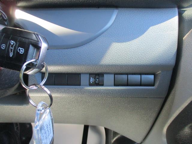 2020 Vauxhall Vivaro 2900 1.5D 100Ps Edition H1 Van (DY70HCX) Image 17