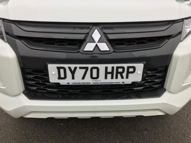 2020 Mitsubishi L200 Double Cab Di-D 150 4Life 4Wd (DY70HRP) Image 12