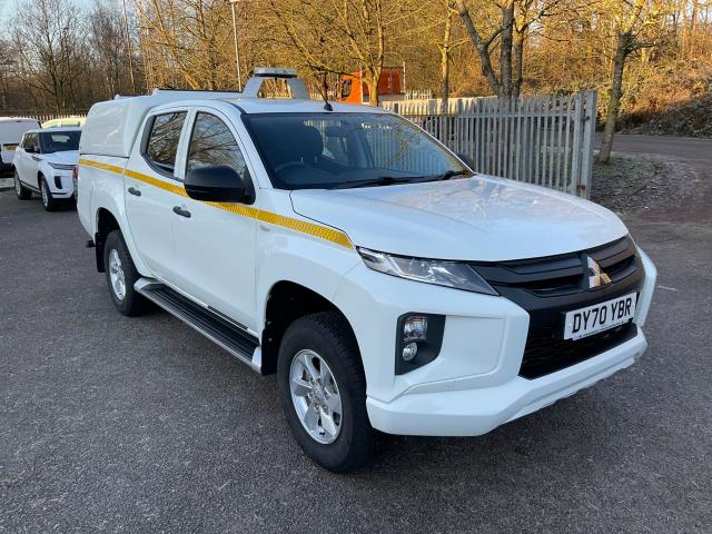 2020 Mitsubishi L200 Double Cab Di-D 150 4Life 4Wd (DY70YBR) Image 2