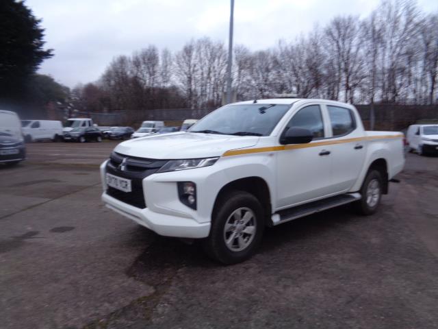 2020 Mitsubishi L200 Double Cab Di-D 150 4Life 4Wd (DY70YCR) Image 8