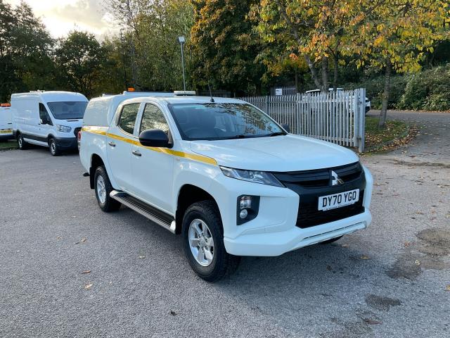 2020 Mitsubishi L200 Double Cab Di-D 150 4Life 4Wd (DY70YGO) Image 2