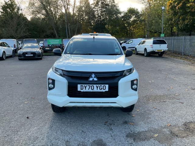 2020 Mitsubishi L200 Double Cab Di-D 150 4Life 4Wd (DY70YGO) Image 3