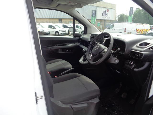2021 Vauxhall Combo Cargo   2300 1.5 Turbo D 100PS H1 Dynamic (DY71FTZ) Image 19