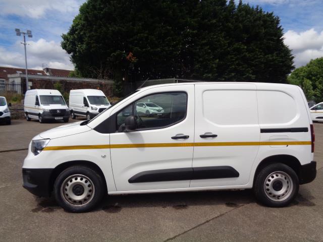 2021 Vauxhall Combo Cargo   2300 1.5 Turbo D 100PS H1 Dynamic (DY71FTZ) Image 5