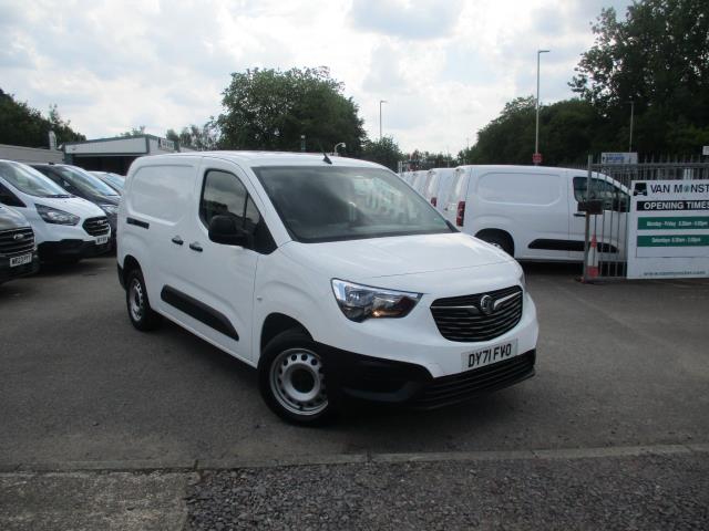 2021 Vauxhall Combo Cargo 2300 1.5 Turbo D 100Ps H1 Dynamic Van (DY71FVO) Image 2
