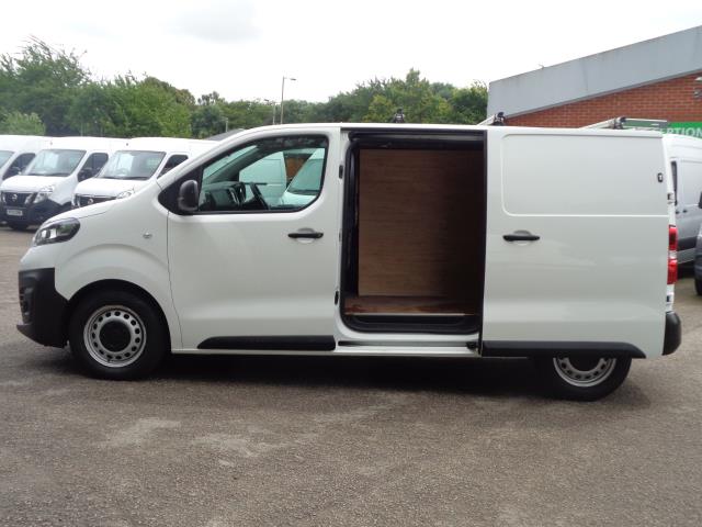 2021 Vauxhall Vivaro 2900 1.5D 100Ps Dynamic H1 Van (DY71FYV) Image 8