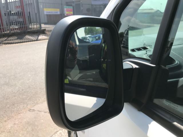 2021 Vauxhall Combo Cargo 2300 L1 1.5 TURBO D 100PS H1 DYNAMIC EURO 6 (DY71GWW) Image 28