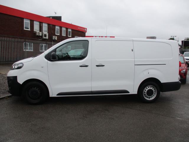 2021 Vauxhall Vivaro 2900 1.5D 100Ps Dynamic H1 Van (DY71GZG) Image 8