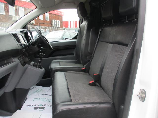 2021 Vauxhall Vivaro 2900 1.5D 100Ps Dynamic H1 Van (DY71GZG) Image 26