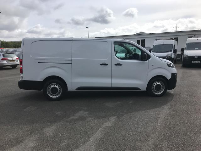 2022 Vauxhall Vivaro 2900 1.5D 100Ps Dynamic H1 Van (DY72MVL) Image 12