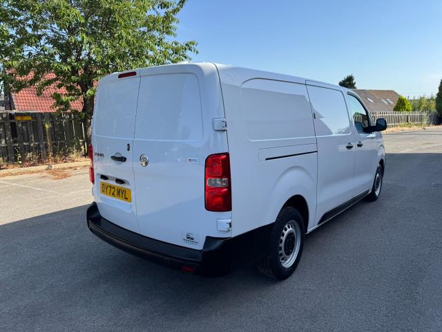 2022 Vauxhall Vivaro 2900 1.5D 100Ps Dynamic H1 Van (DY72MYL) Image 9