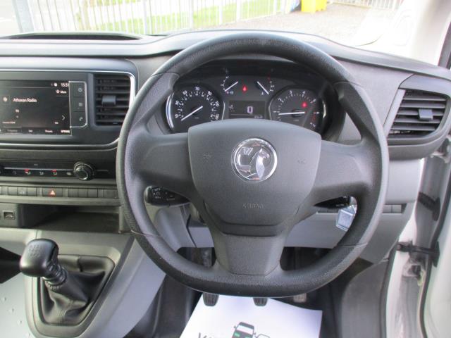 2022 Vauxhall Vivaro 2900 1.5D 100Ps Sportive H1 Van (DY72NAU) Image 16
