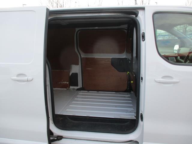 2022 Vauxhall Vivaro 2900 1.5D 100Ps Sportive H1 Van (DY72NAU) Image 33