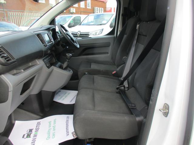 2022 Vauxhall Vivaro 2900 1.5D 100Ps Sportive H1 Van (DY72NAU) Image 27