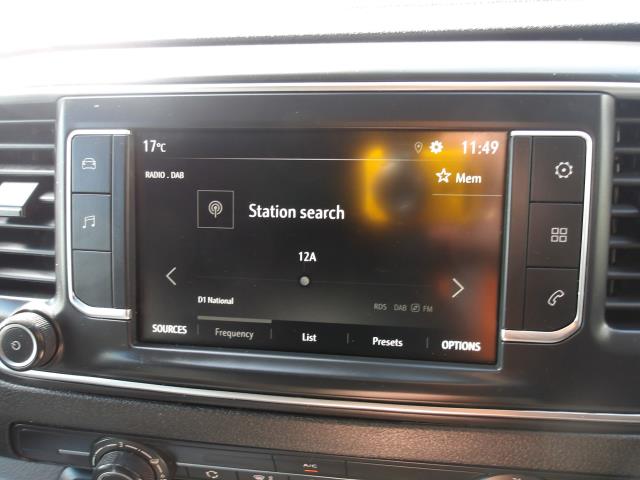 2022 Vauxhall Vivaro 2900 1.5D 100Ps Dynamic H1 Van (DY72OLO) Image 31