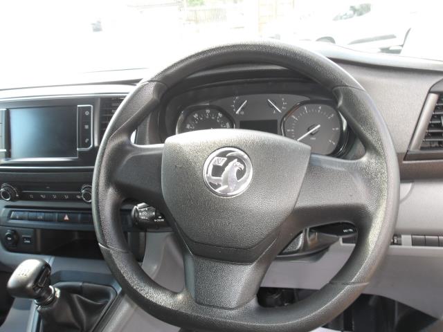 2022 Vauxhall Vivaro 2900 1.5D 100Ps Dynamic H1 Van (DY72OLO) Image 26