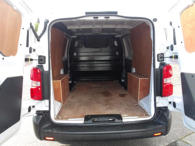 2022 Vauxhall Vivaro 2900 1.5D 100Ps Dynamic H1 Van (DY72OLO) Image 22