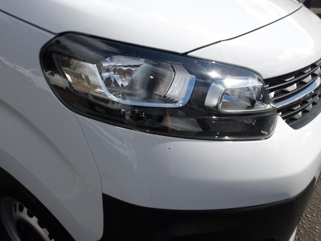 2022 Vauxhall Vivaro 2900 1.5D 100Ps Dynamic H1 Van (DY72OLO) Image 16