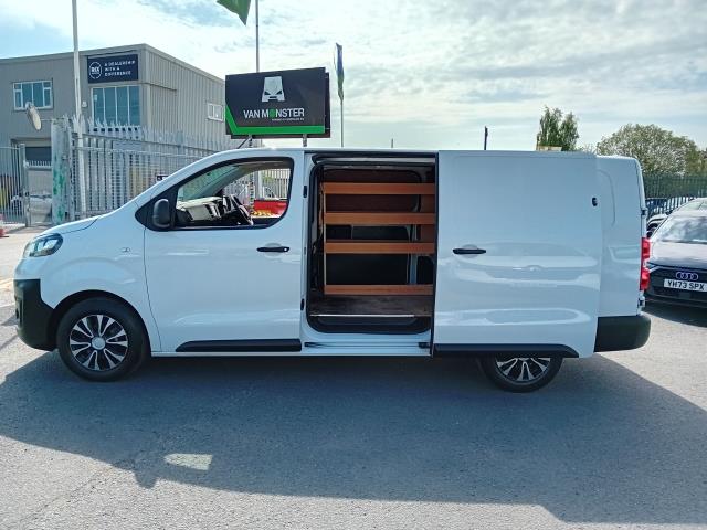 2022 Vauxhall Vivaro 2900 L2 H1 1.5D 100PS DYNAMIC EURO 6 (DY72UAN) Image 10