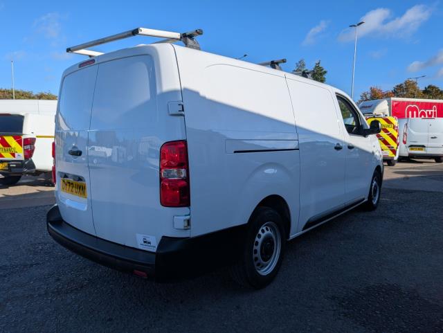 2022 Vauxhall Vivaro 2900 1.5D 100Ps Dynamic H1 Van (DY72UXN) Image 13
