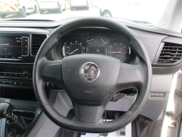 2022 Vauxhall Vivaro 2900 1.5D 100Ps Dynamic H1 Van (DY72XWO) Image 16