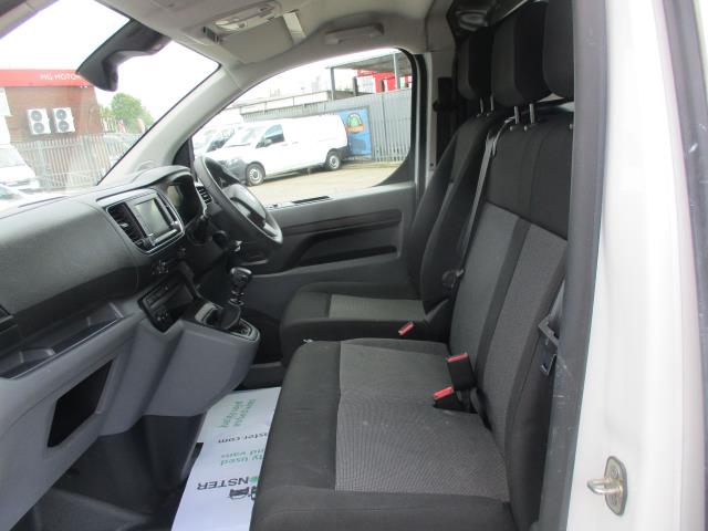 2022 Vauxhall Vivaro 2900 1.5D 100Ps Dynamic H1 Van (DY72XWO) Image 27