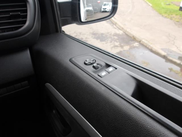 2023 Vauxhall Vivaro 2.0 Turbo D 145 Prime H1 Double Cab (DY73XSW) Image 21