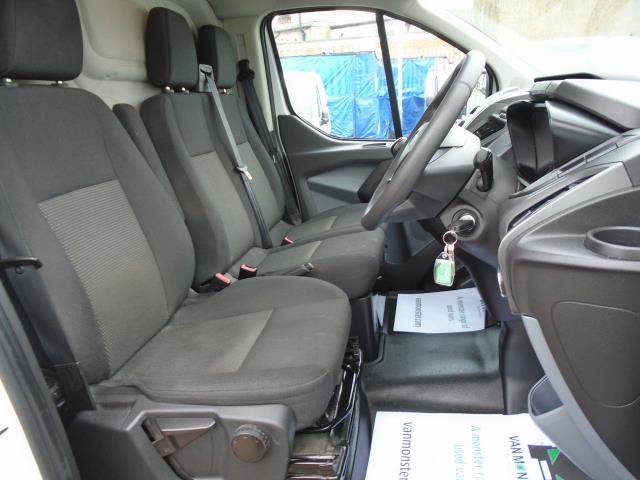 2017 Ford Transit Custom 2.0 Tdci 105Ps Low Roof Van (EN67BYM) Image 35