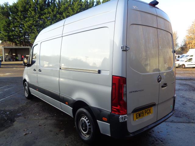 2019 Mercedes-Benz Sprinter 3.5T H1 Van L2 H1 FWD (EW19PGX) Image 6