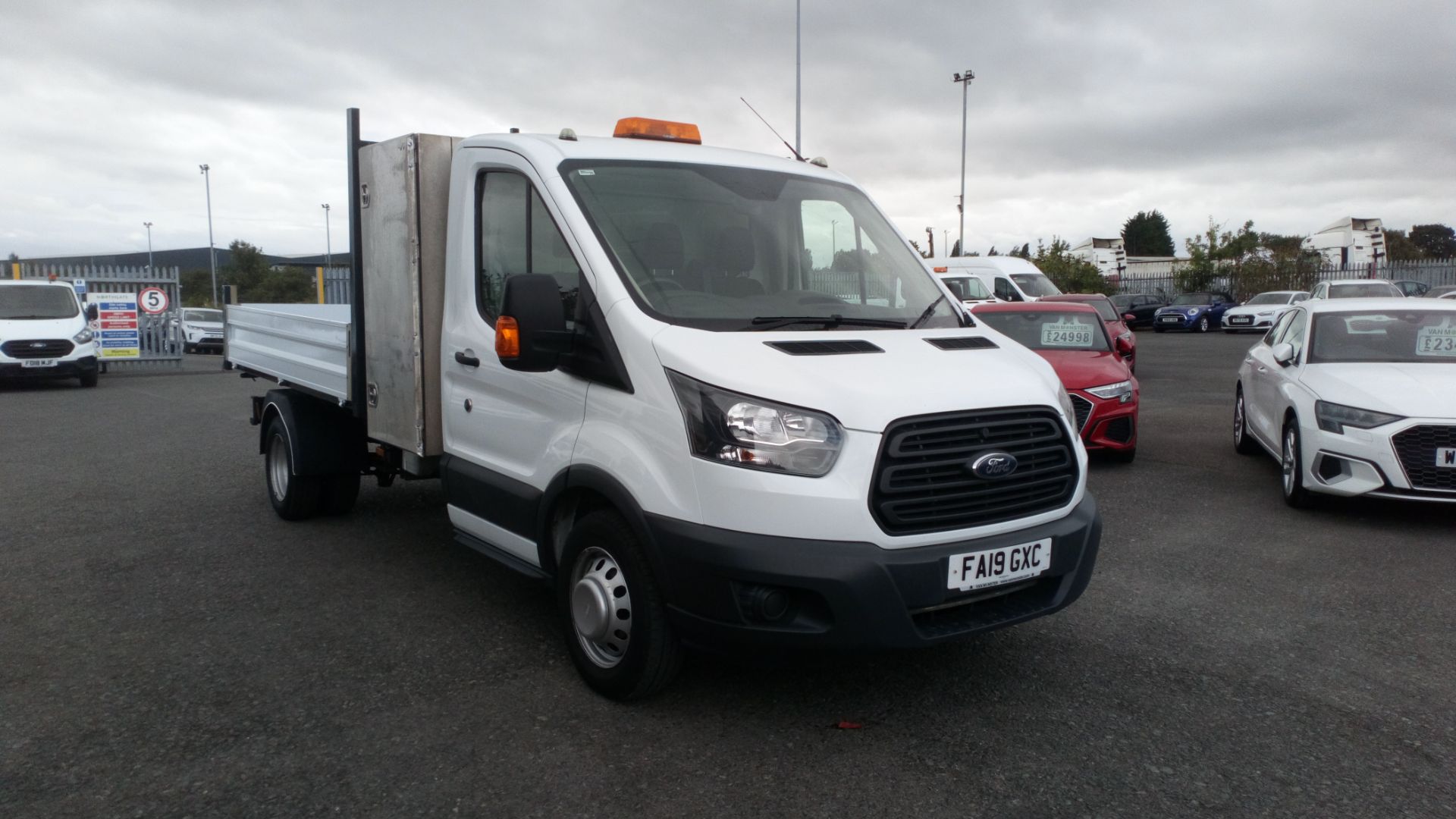 2019 Ford Transit 2.0 Tdci 130Ps Chassis Cab (FA19GXC)