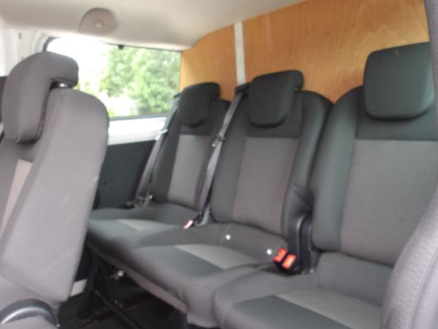 2019 Ford Transit Custom 2.0 Tdci 130Ps Low Roof Kombi Van (FB19HBK) Image 17