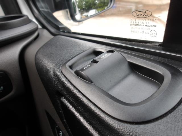 2019 Ford Transit Custom 2.0 Tdci 130Ps Low Roof Kombi Van (FB19HBK) Image 26