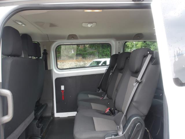 2019 Ford Transit Custom 2.0 Tdci 130Ps Low Roof Kombi Van (FB19HBK) Image 16