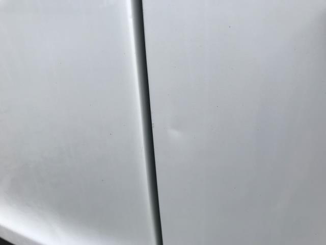 2018 Ford Transit Custom 2.0 Tdci 105Ps Low Roof Van Euro 6 (FD18LPX) Image 42