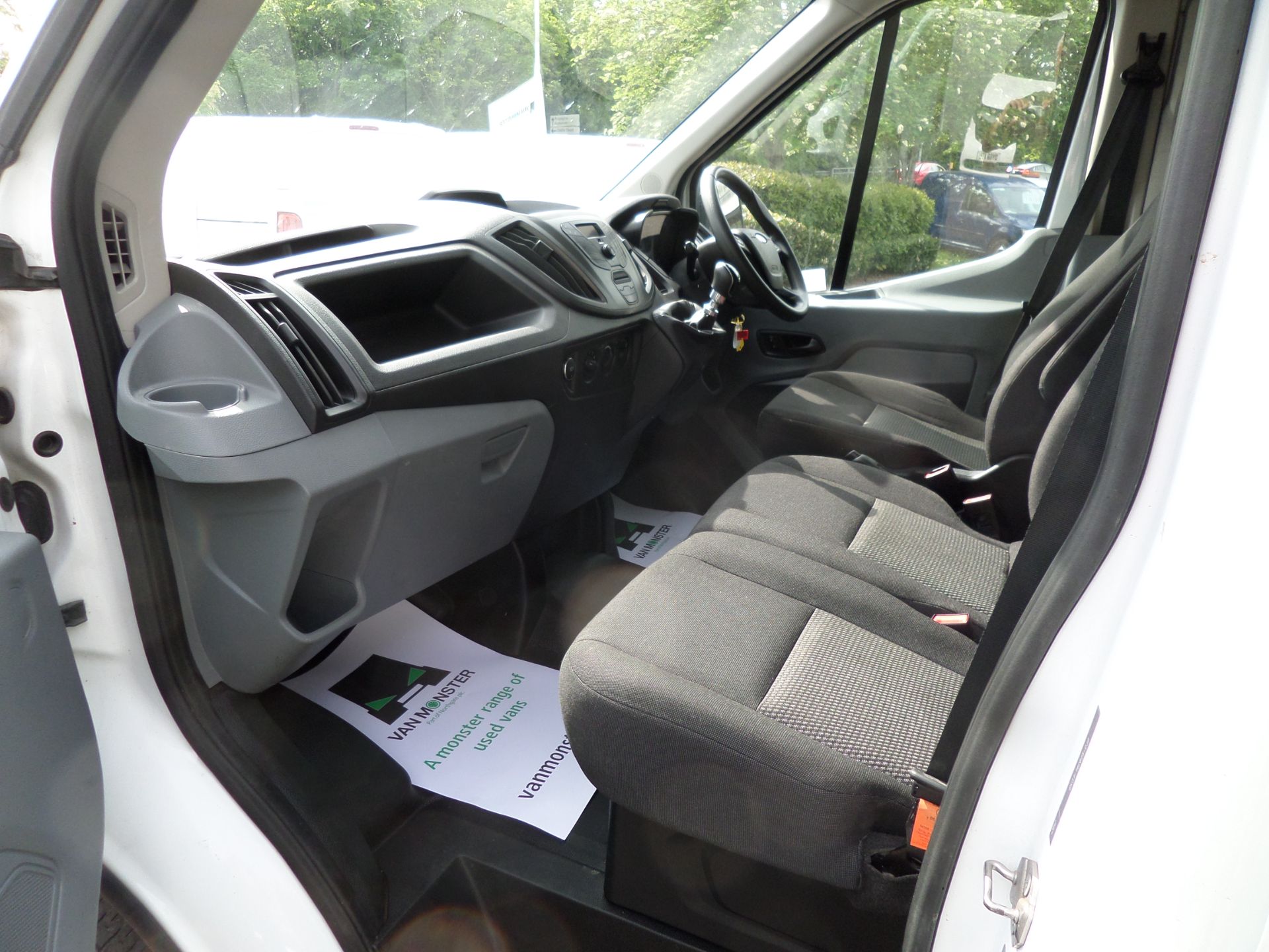 2018 Ford Transit 2.0 Tdci 130Ps H3 Van Euro 6 (FD18WFA) Image 9