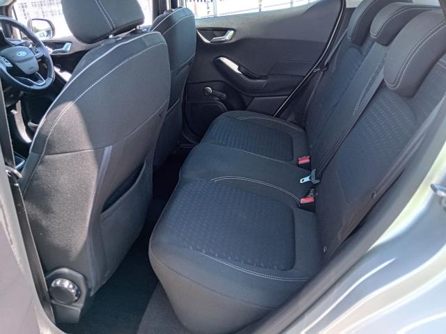 2018 Ford Fiesta 1.5 Tdci Zetec 5Dr (FD18WHV) Image 21
