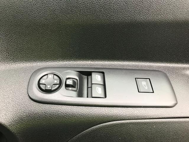 2019 Peugeot Partner 1000 1.6 BLUE HDI 100 PROFESSIONAL VAN EURO 6 (FD19GUJ) Image 23