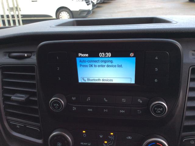 2022 Ford Transit Custom 2.0 Ecoblue 130Ps Low Roof Kombi Leader Minibus (FD22VMR) Image 22