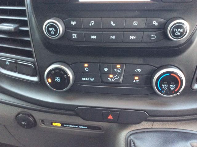 2022 Ford Transit Custom 2.0 Ecoblue 130Ps Low Roof Kombi Leader Minibus (FD22VMR) Image 23