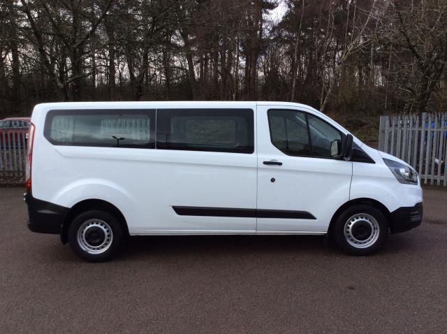 2022 Ford Transit Custom 2.0 Ecoblue 130Ps Low Roof Kombi Leader Minibus (FD22VMR) Image 15