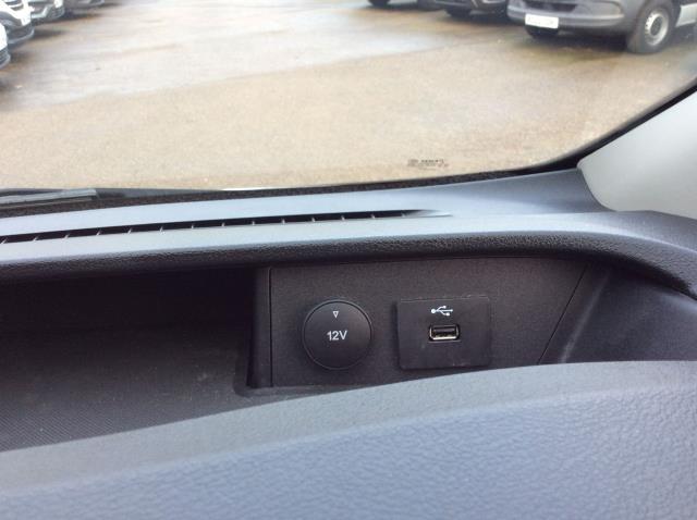 2022 Ford Transit Custom 2.0 Ecoblue 130Ps Low Roof Kombi Leader Minibus (FD22VMR) Image 26