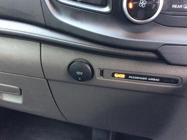 2022 Ford Transit Custom 2.0 Ecoblue 130Ps Low Roof Kombi Leader Minibus (FD22VMR) Image 24